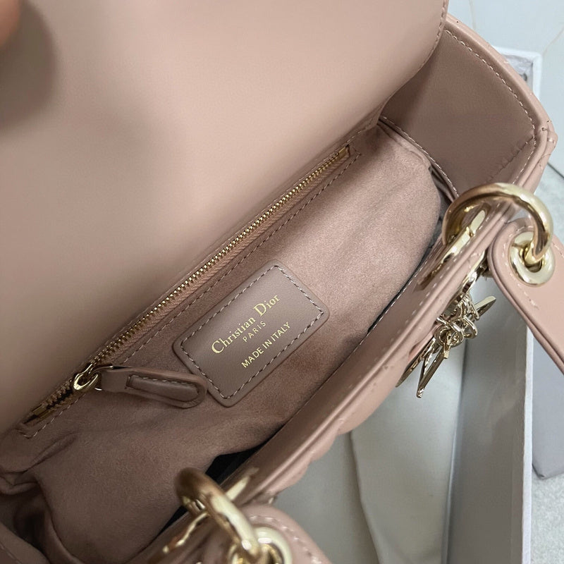 ELE - Dir Bags - 1139