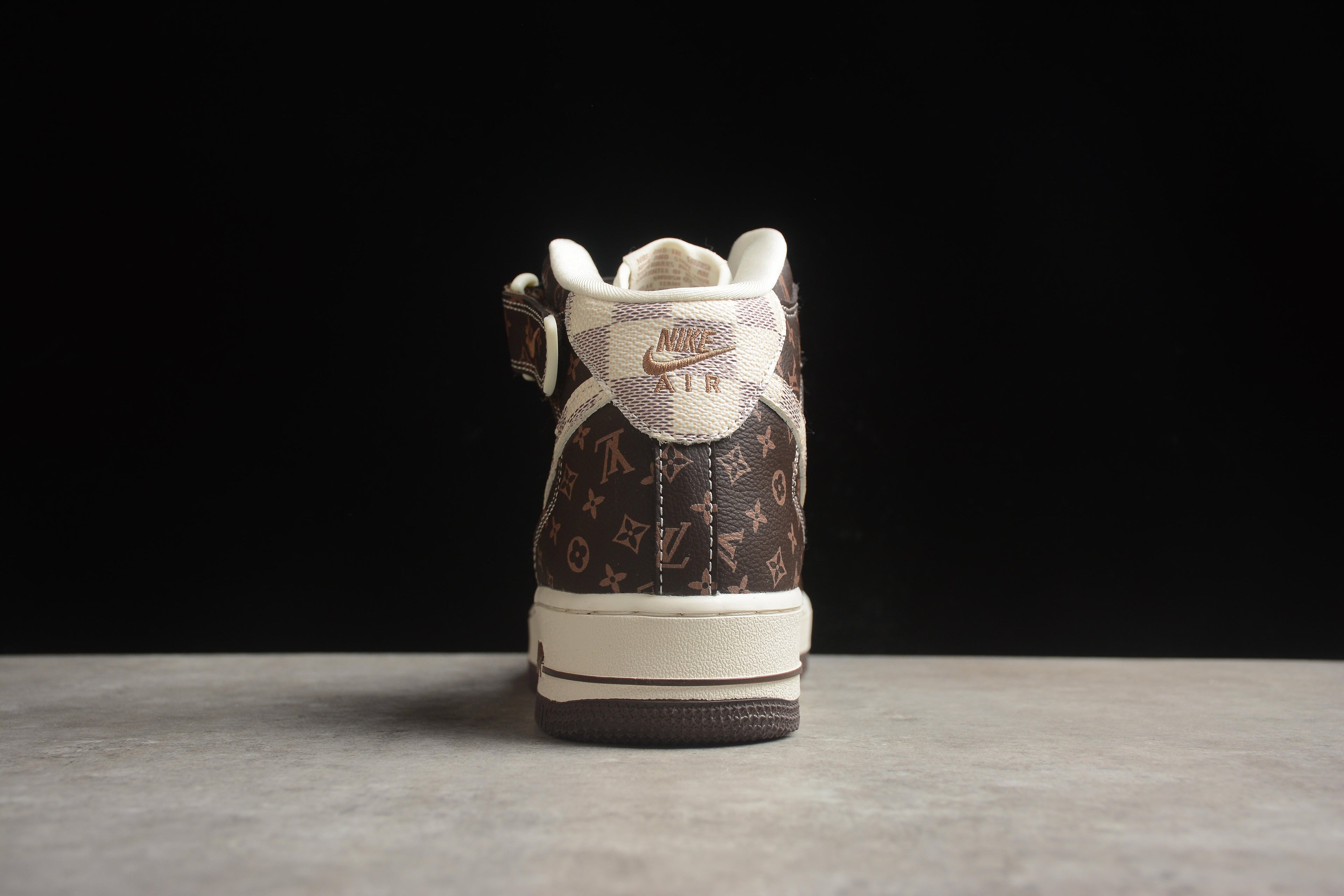 Designer Air ForGLAMI 1 x LV DV0688 200