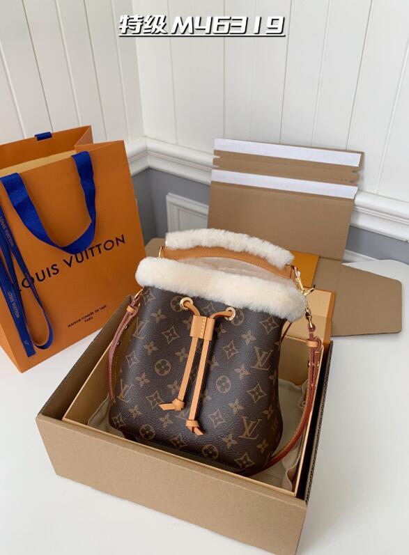 SAMC - LOV Bags - 1401
