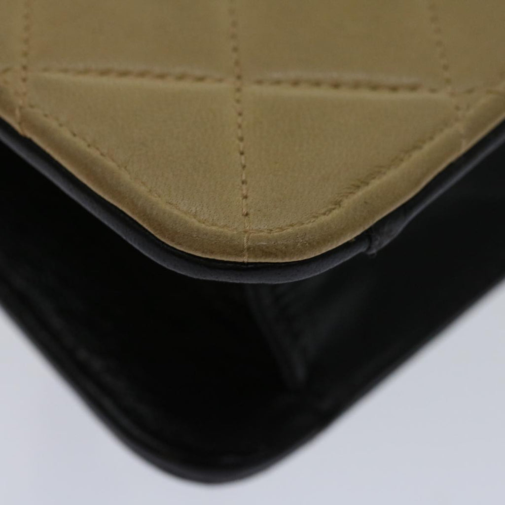 CHANEL Matelasse Hand Bag Leather Beige CC 68905A