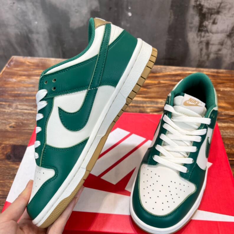 SAMC - NKE Shoes - 784