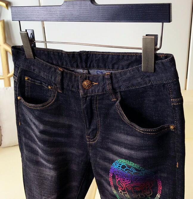 SAMC - VAR Clothes - 160