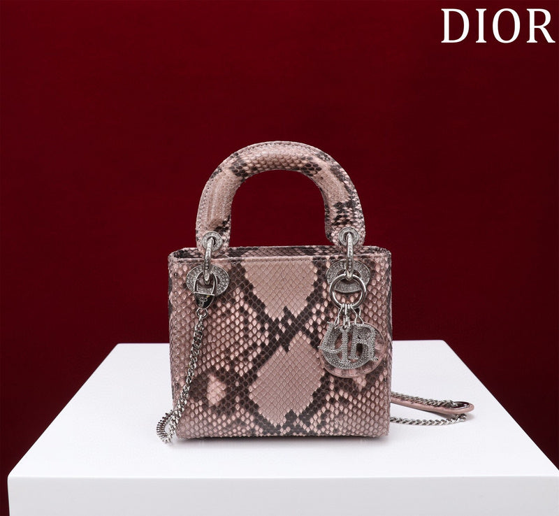 ELE - Dir Bags - 138