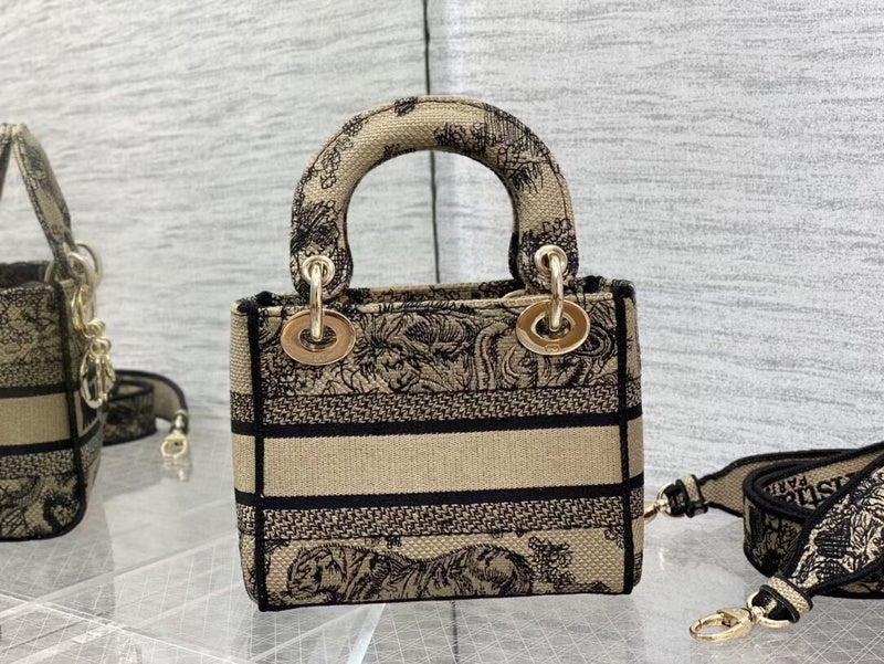 ELE - Dir Bags - 2209