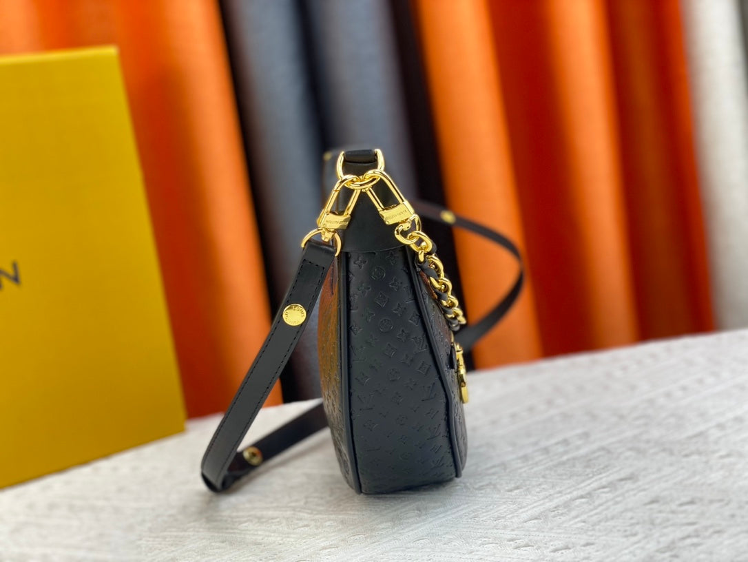 EN - Luxury Bags LUV 762