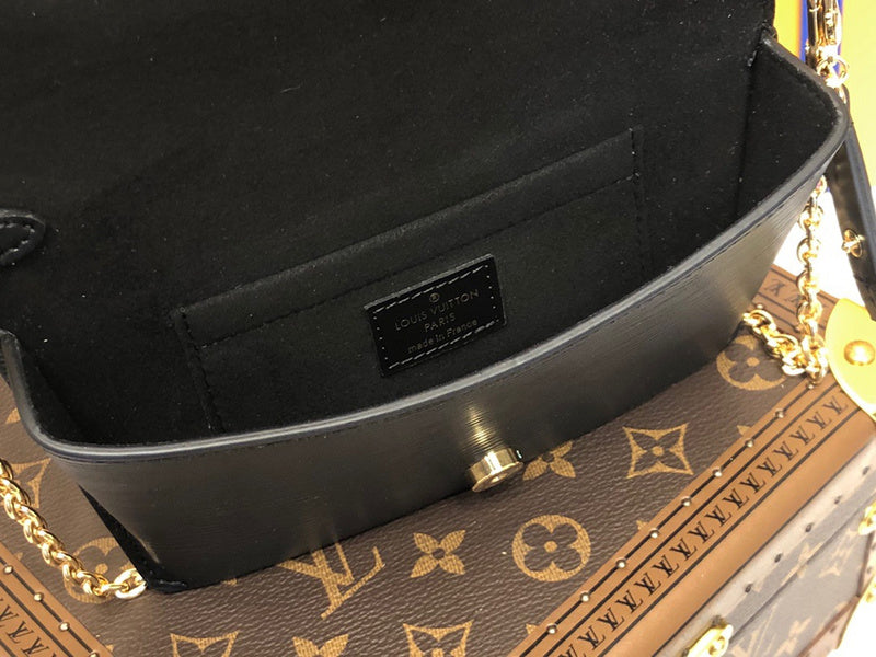 LOV2 Bags - Luxurious Bags  1507