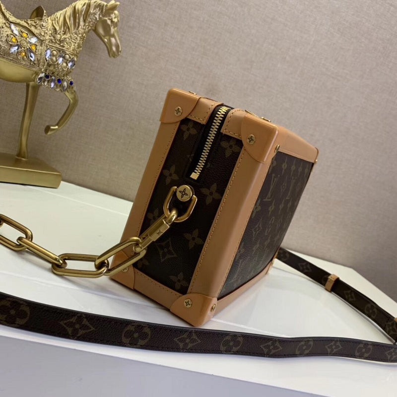 LOV2 Bags - Luxurious Bags  2010