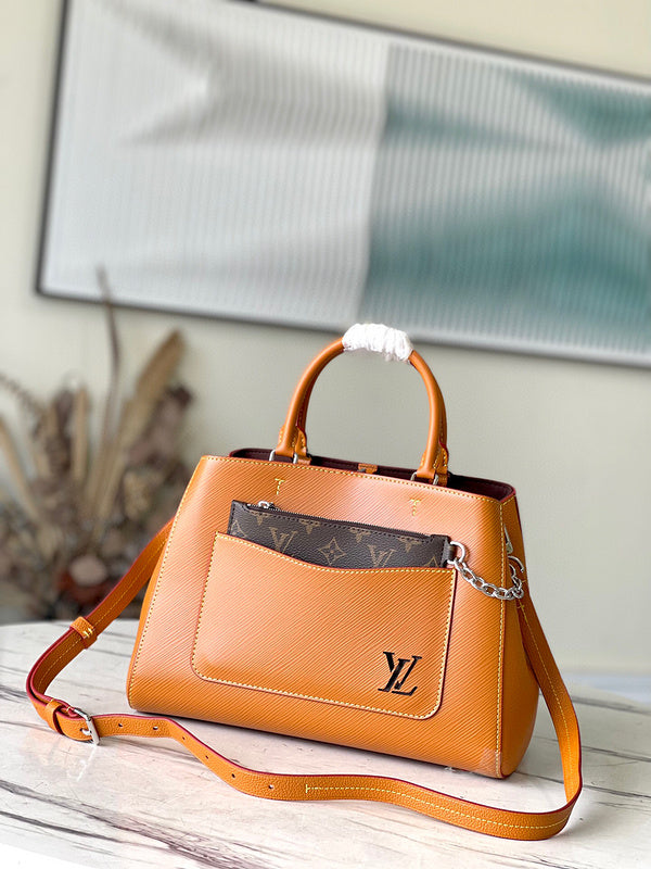 Fashion Lu-Vi bags - 4939