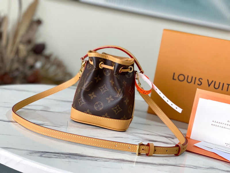 Fashion Lu-Vi bags - 4664
