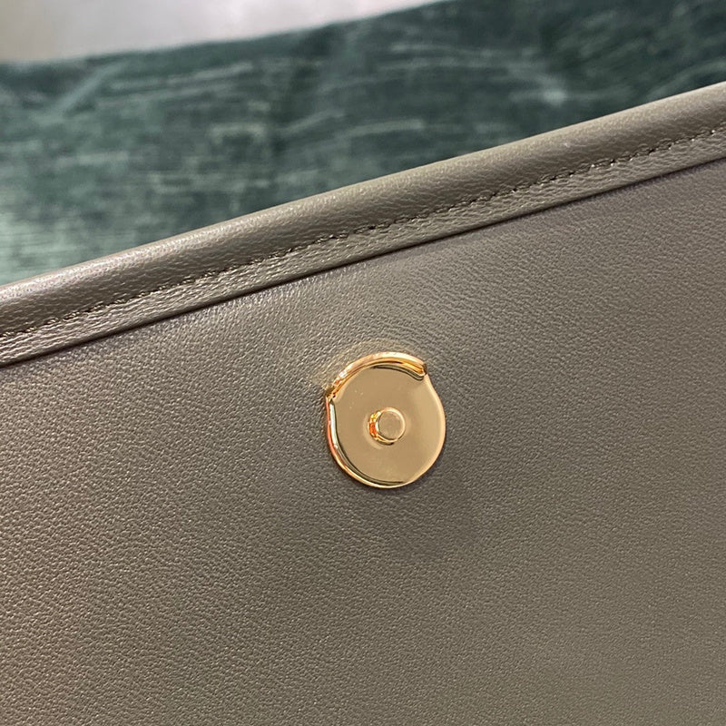 ELE - SLY Bags 392