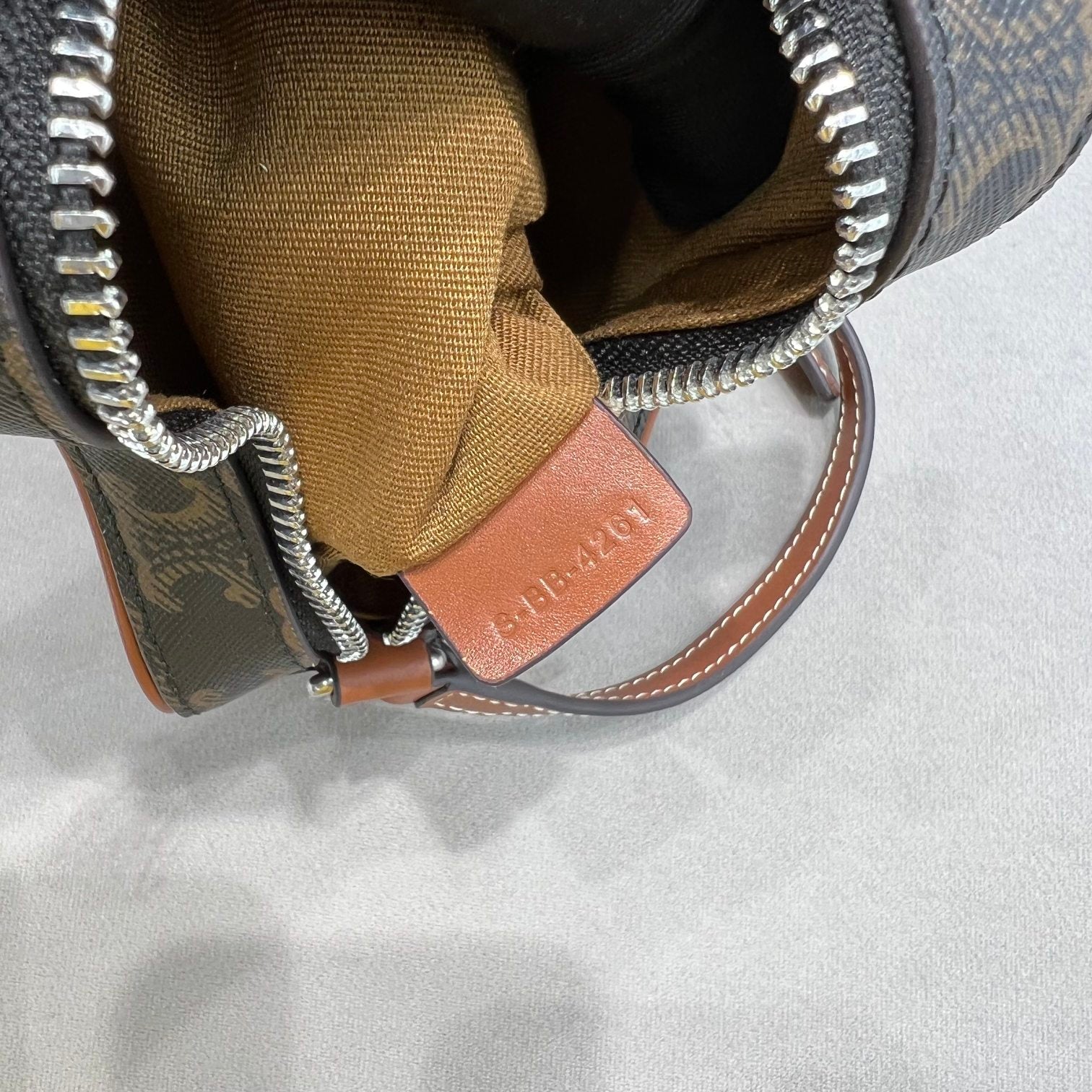 GLAMI Small Etoile In Triomphe Canvas Brown For Women 7in/18cm 198762BZJ.04LI