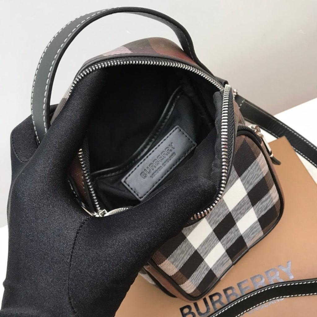 GLAMI Check And Crossbody Bag For Men, Bags 7.7in/19.5cm 80491181