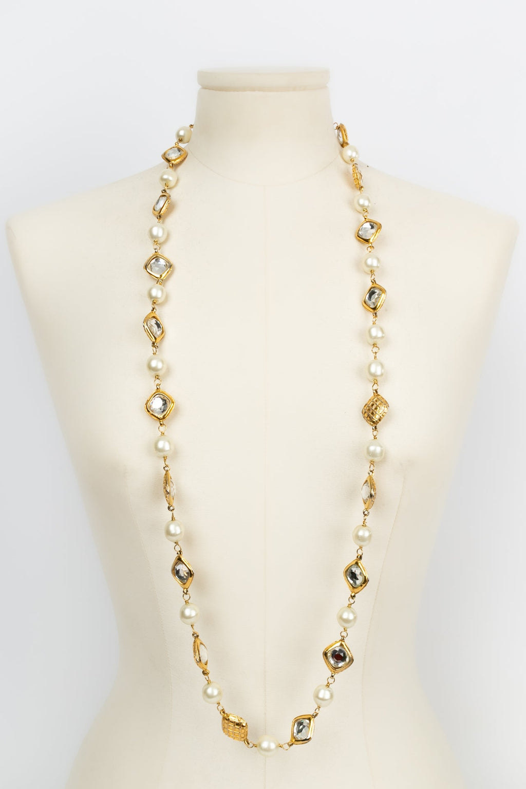 Parure perlÃƒÆ’Ã‚Â©e et strassÃƒÆ’Ã‚Â©e Chanel