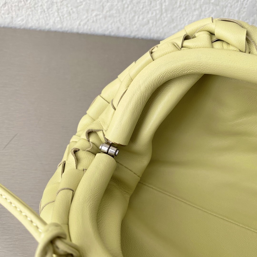 GLAMI Mini Pouch Lantern, For Women, Bags 8.6in/22cm 585852VCPP17203