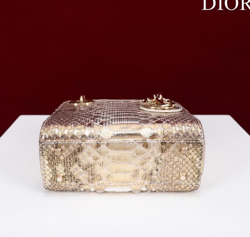 SAMCC - DOR Bags - 098