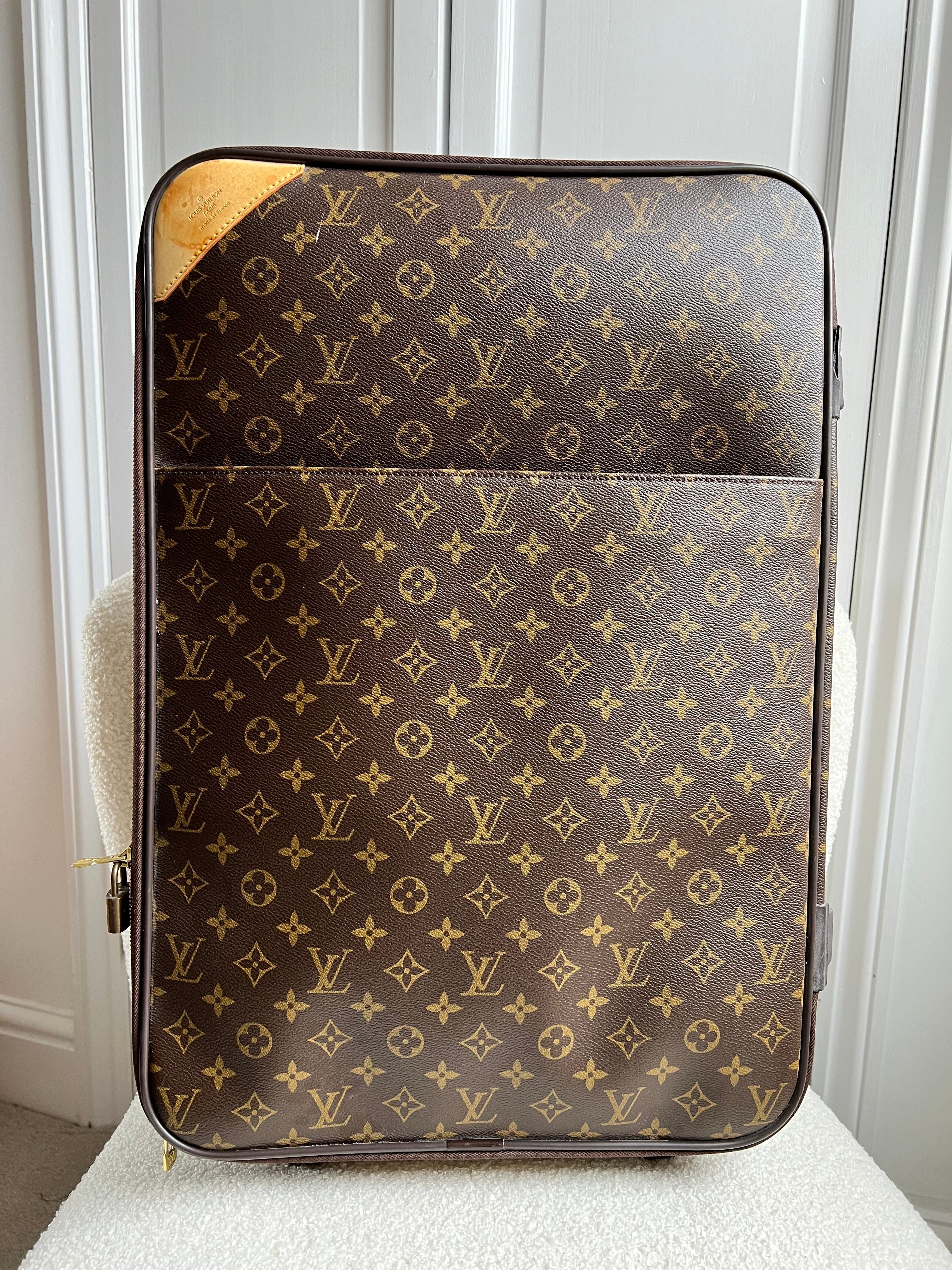 Louis Vuitton Pegase 55 Suitcase Monogram (RRP £2,250)