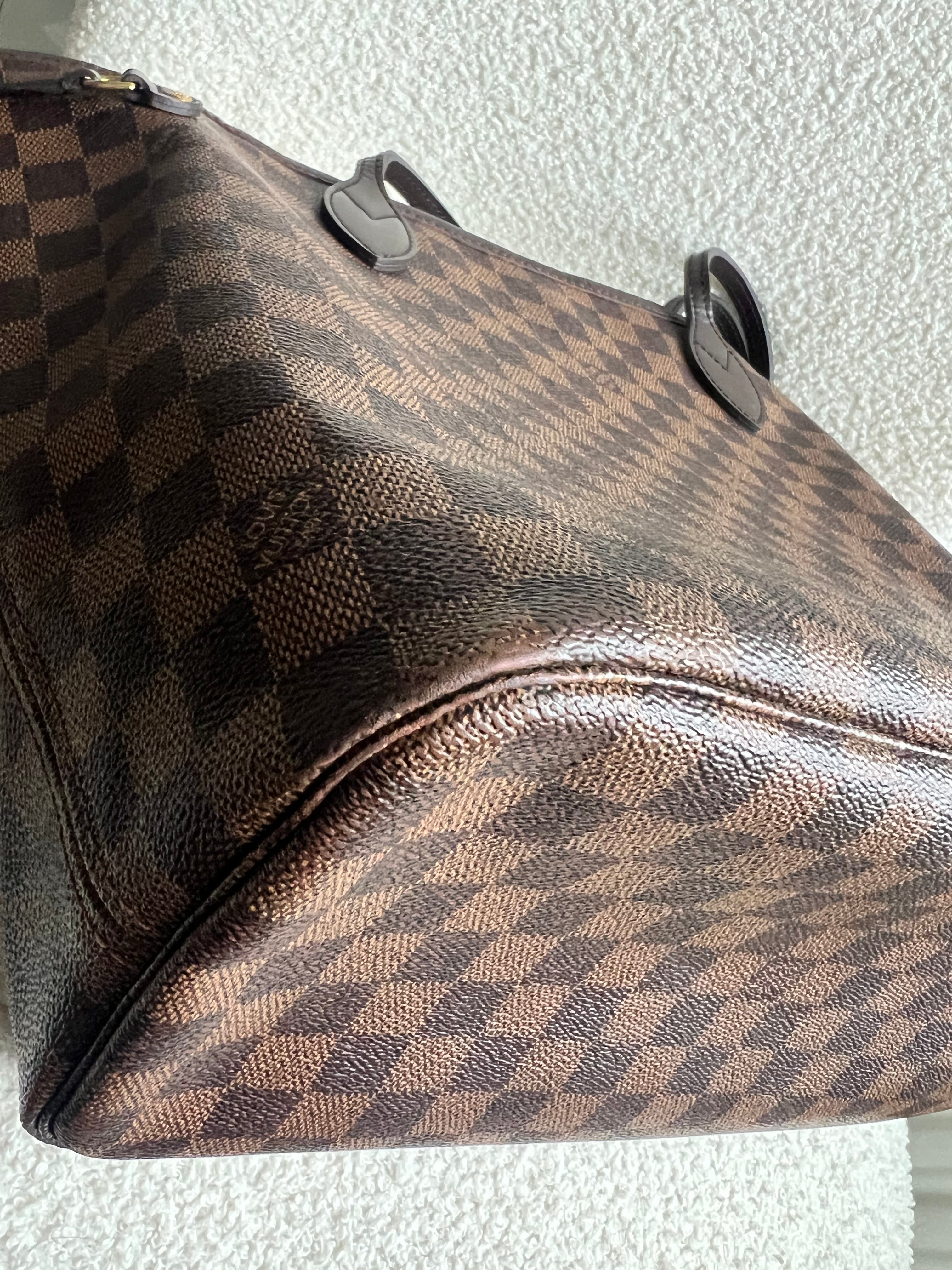 Louis Vuitton Neverfull MM Damier Ebene Cherry Interior (RRP £1,410)