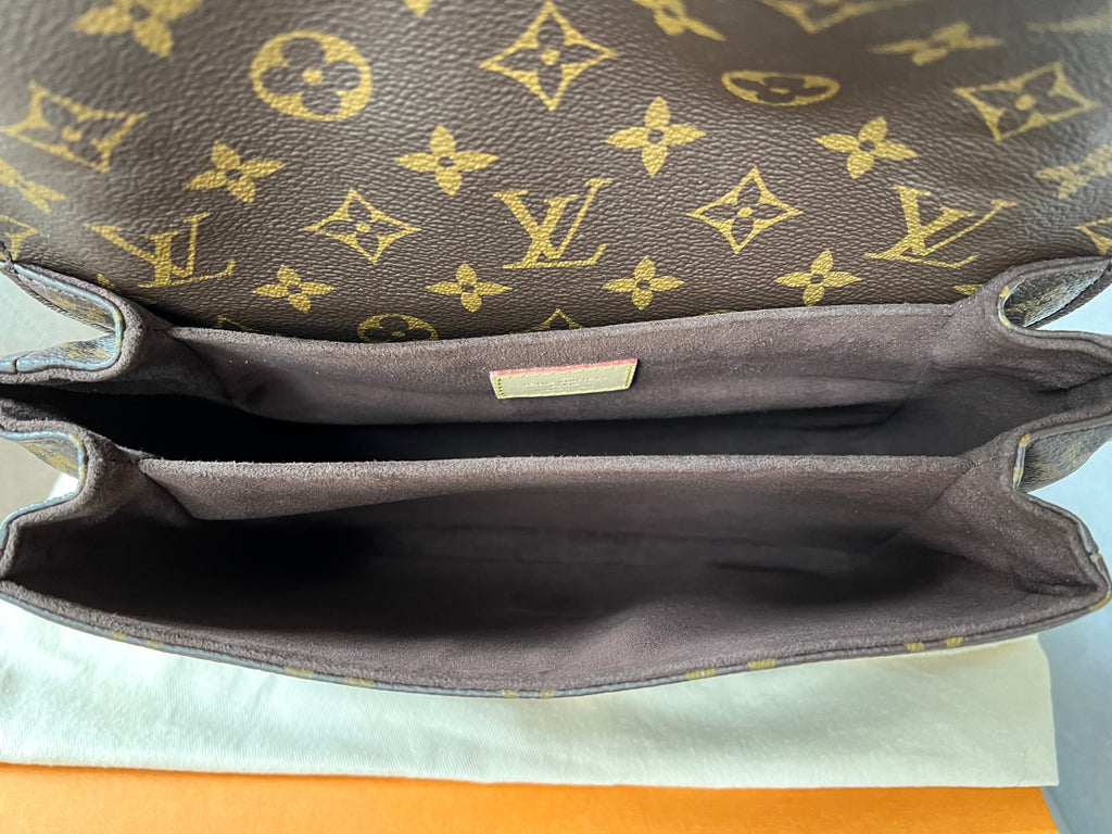 Louis Vuitton Pochette Metis Monogram (RRP £1,970)