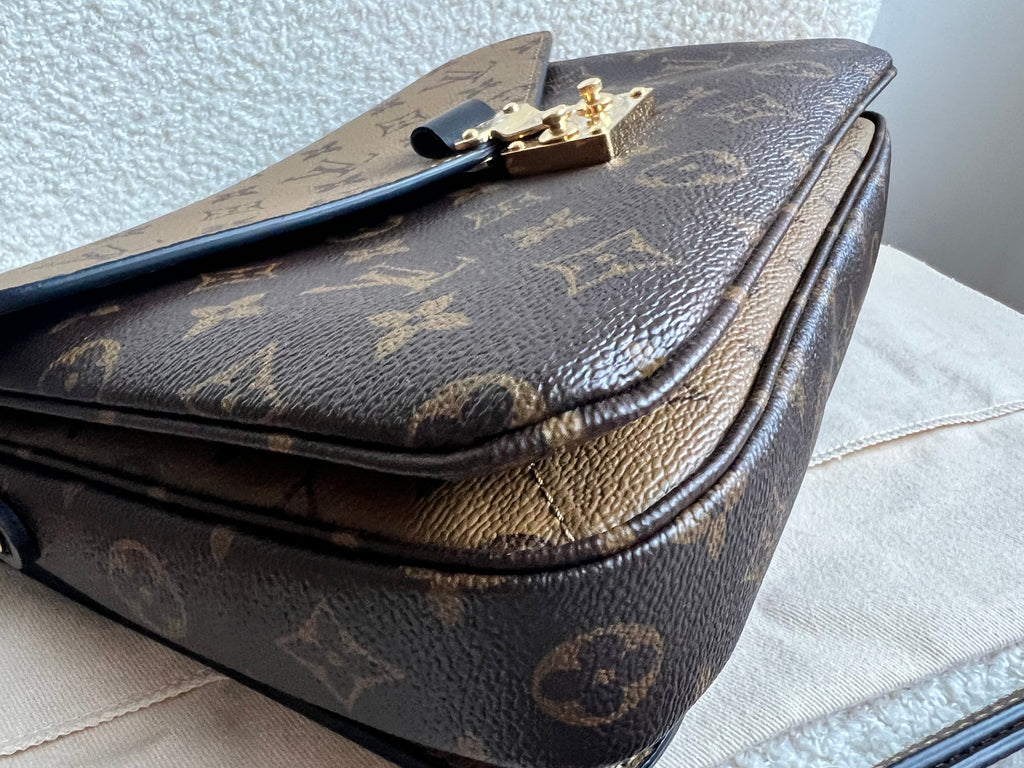 Louis Vuitton Pochette Metis Reverse Monogram (RRP £2,000)