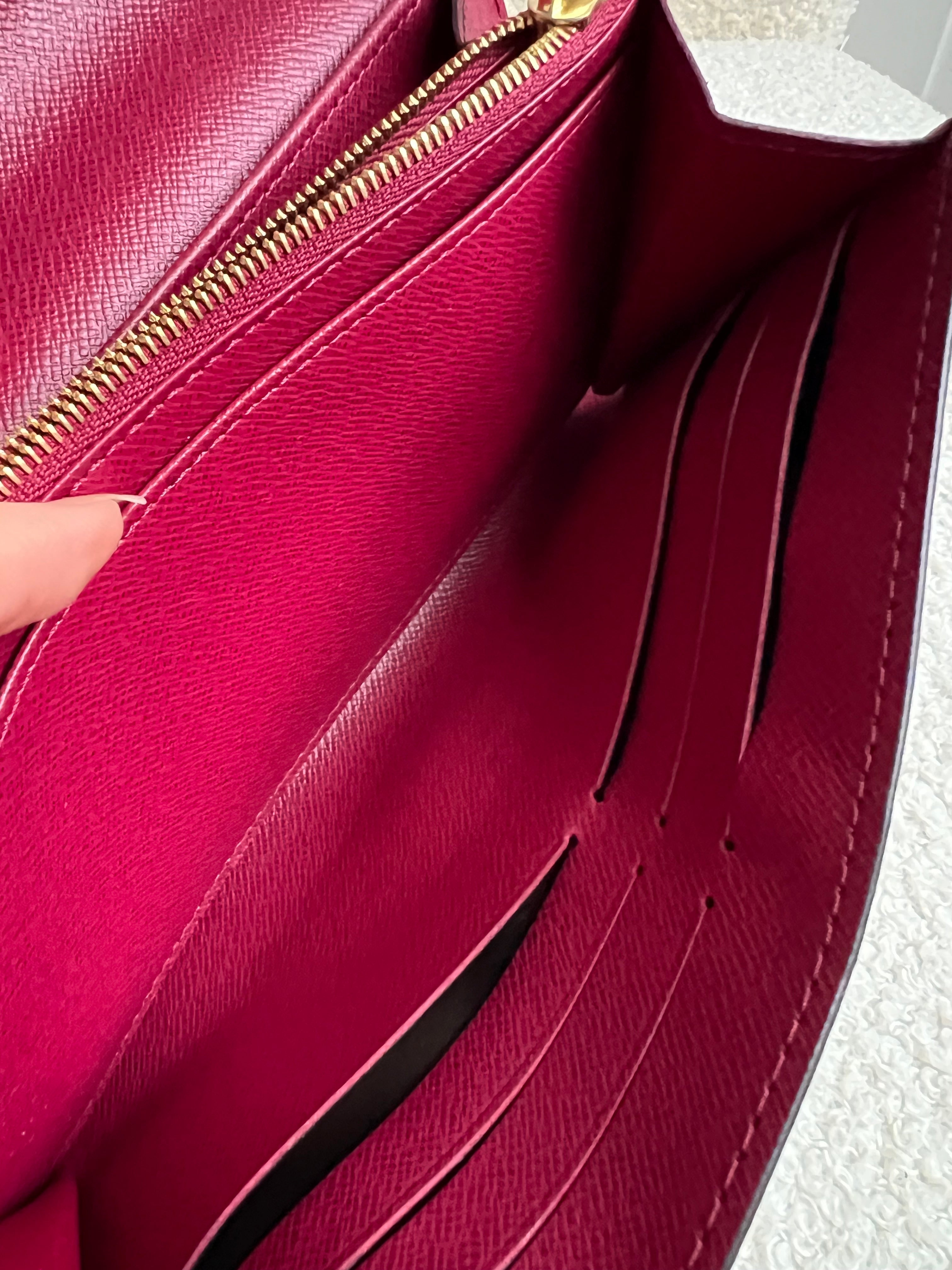 Louis Vuitton Sarah Wallet in Monogram and Fuchsia  (RRP £490)