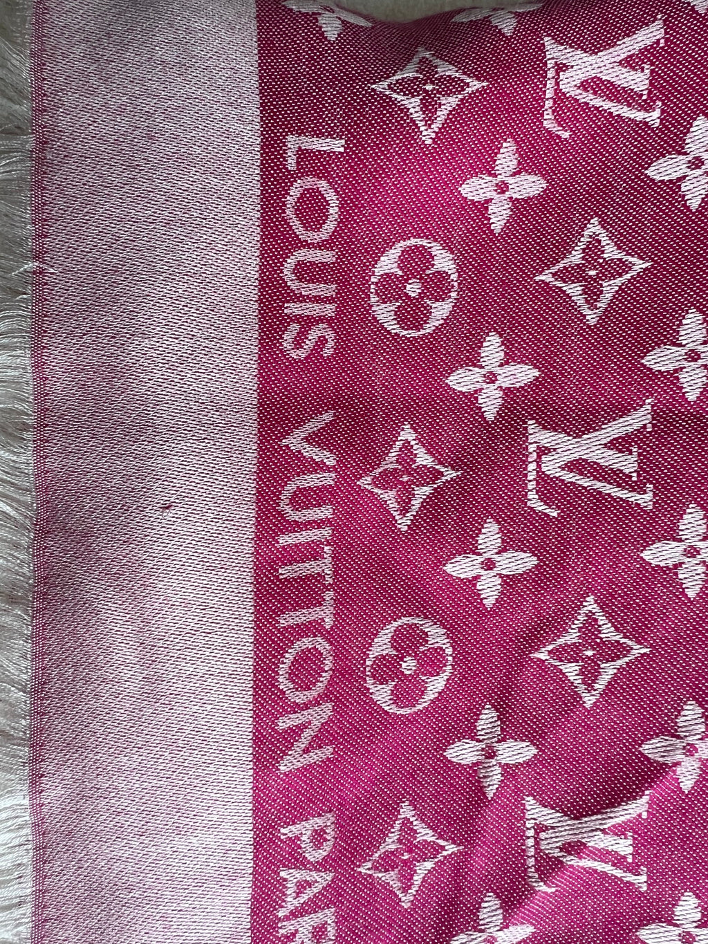Louis Vuitton Pink Monogram Shawl (RRP £450)