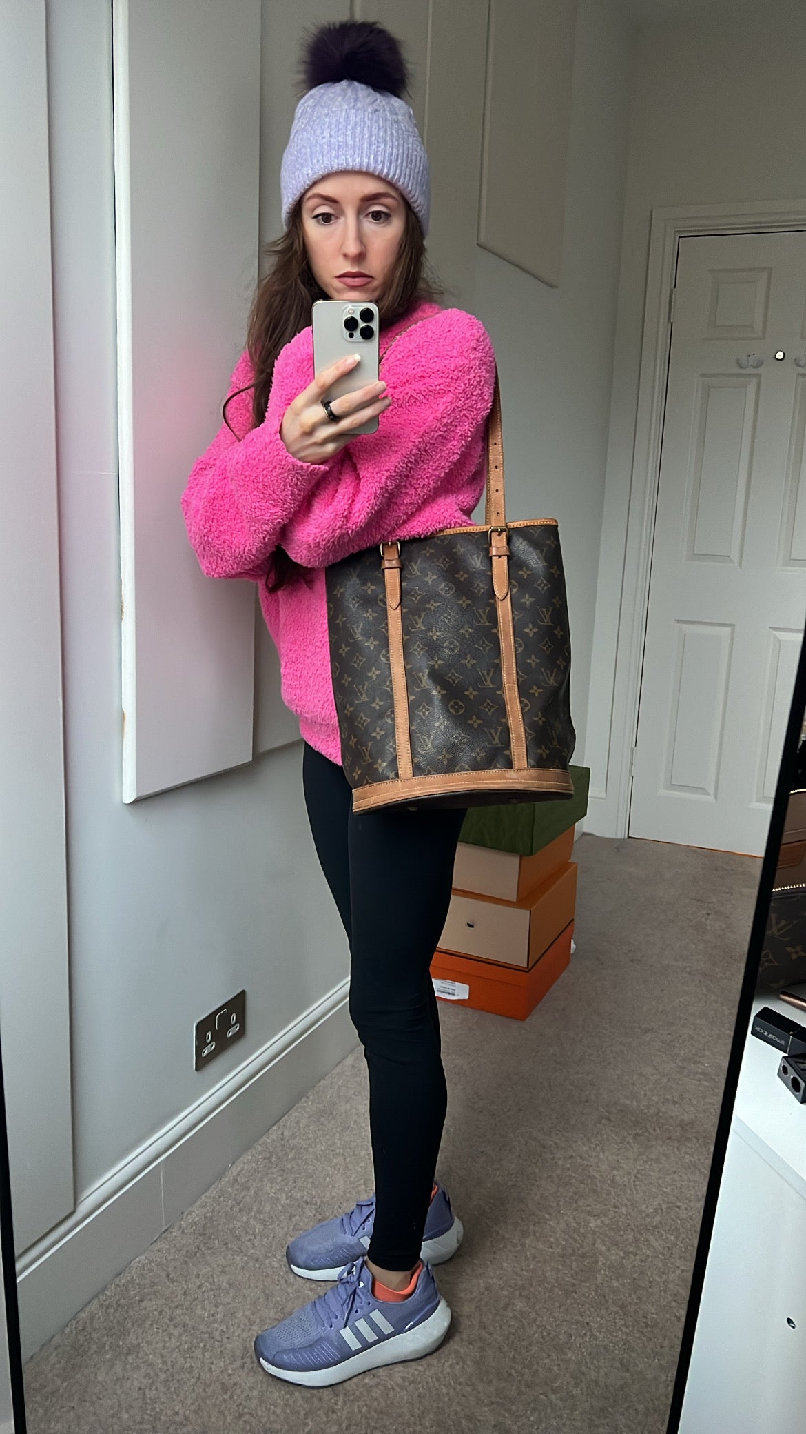 Louis Vuitton Monogram Vintage Bucket Bag GM