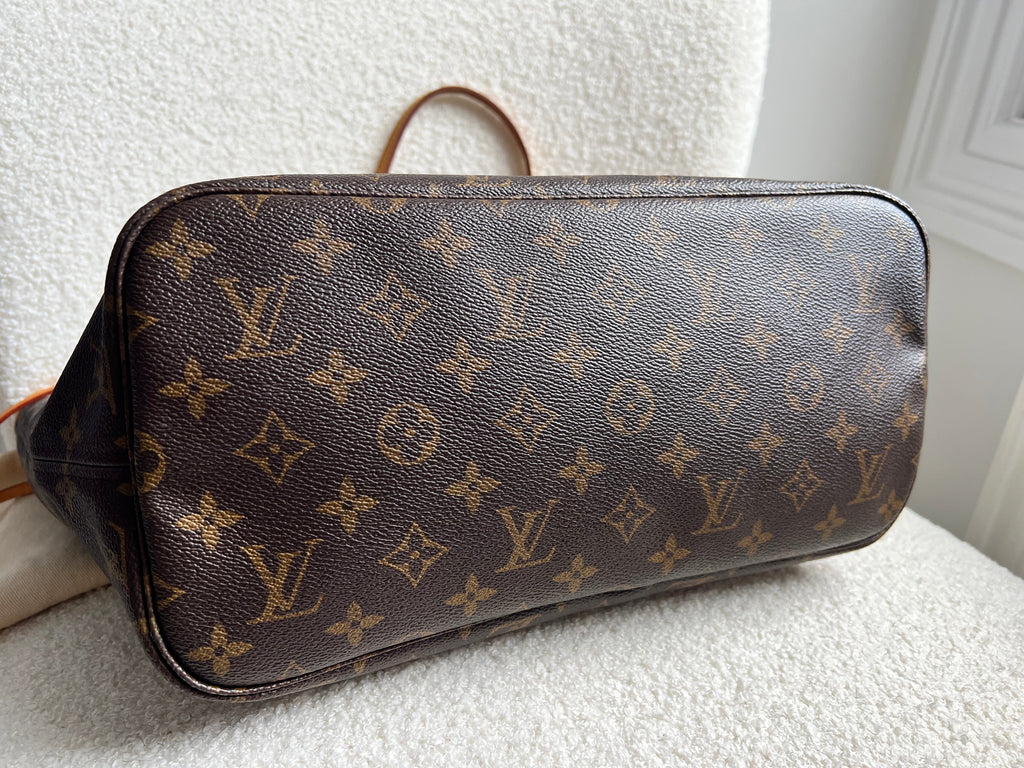 Louis Vuitton Neverfull MM Monogram Pivoine (RRP £1,410)