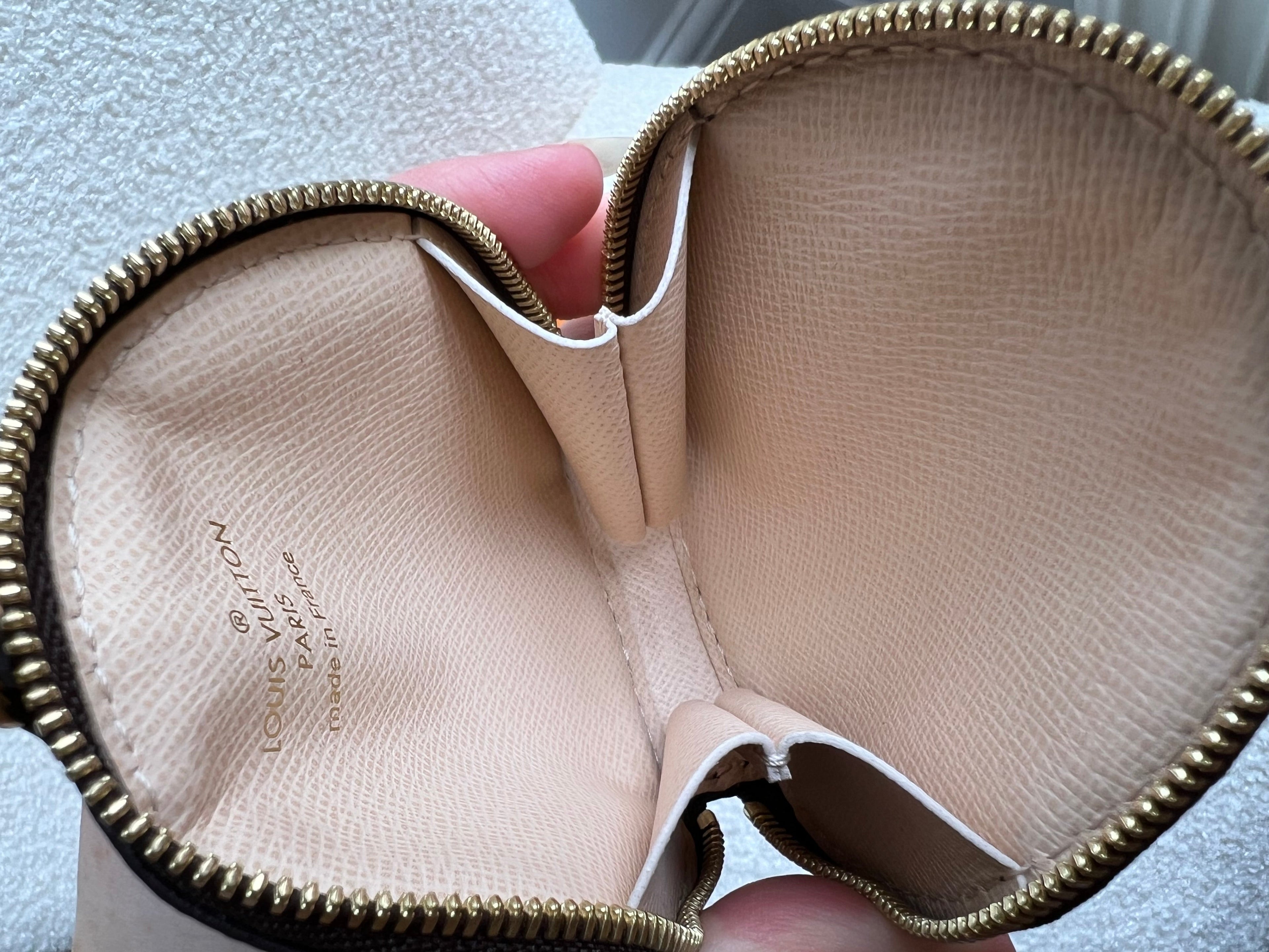 Louis Vuitton Round Coin Purse Monogram