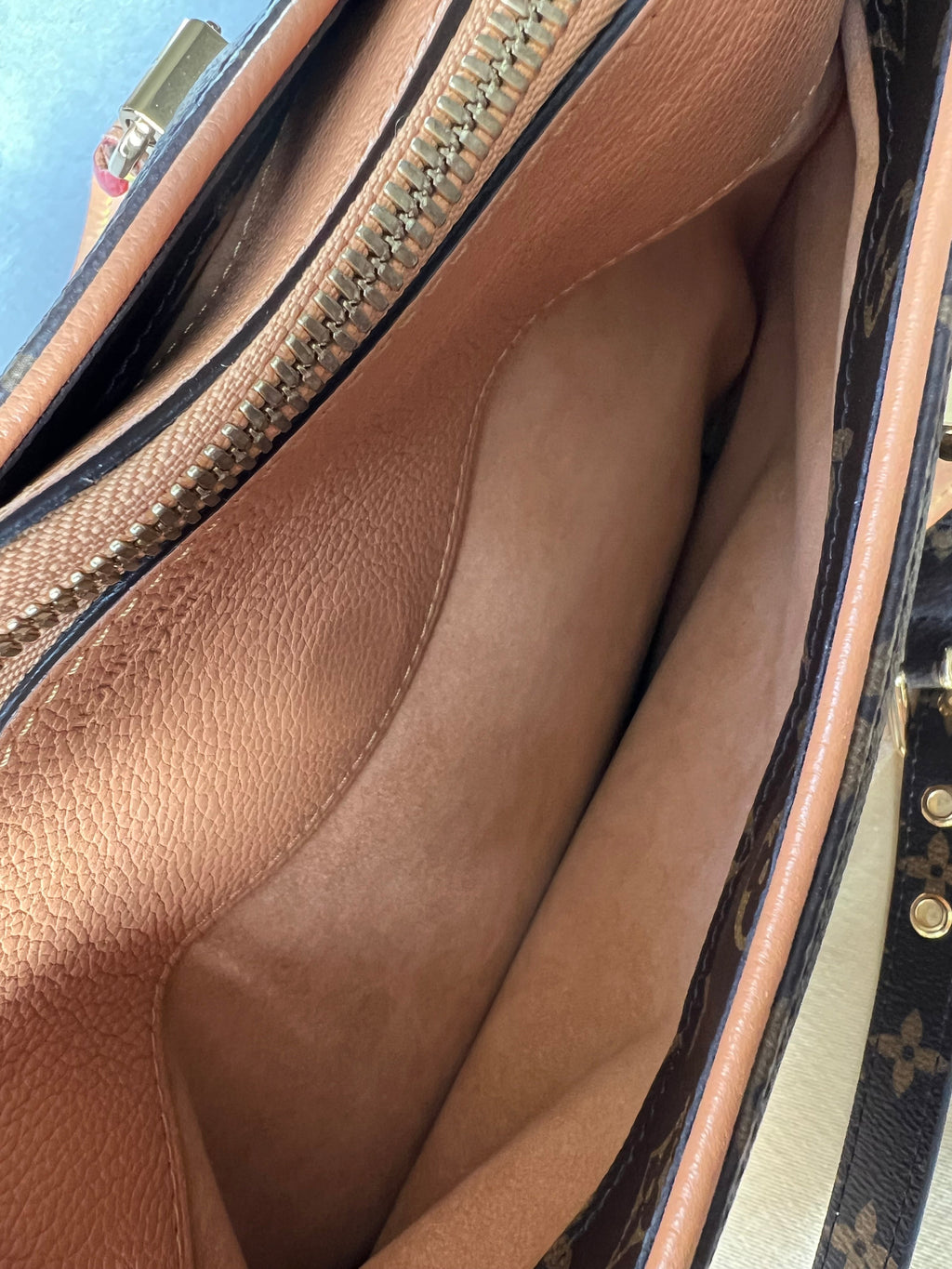 Louis Vuitton Pallas Tote in Monogram (RRP £1960)