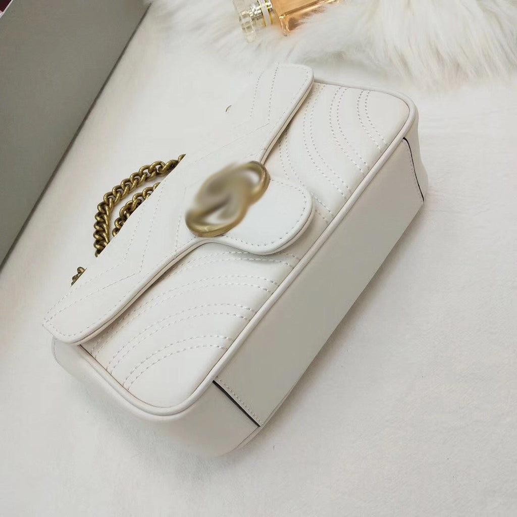 GC005 MEDIUM SIZE 10.2x5.9x2.8inch   SMALL SIZE 8.7x5.1x2.4inch
