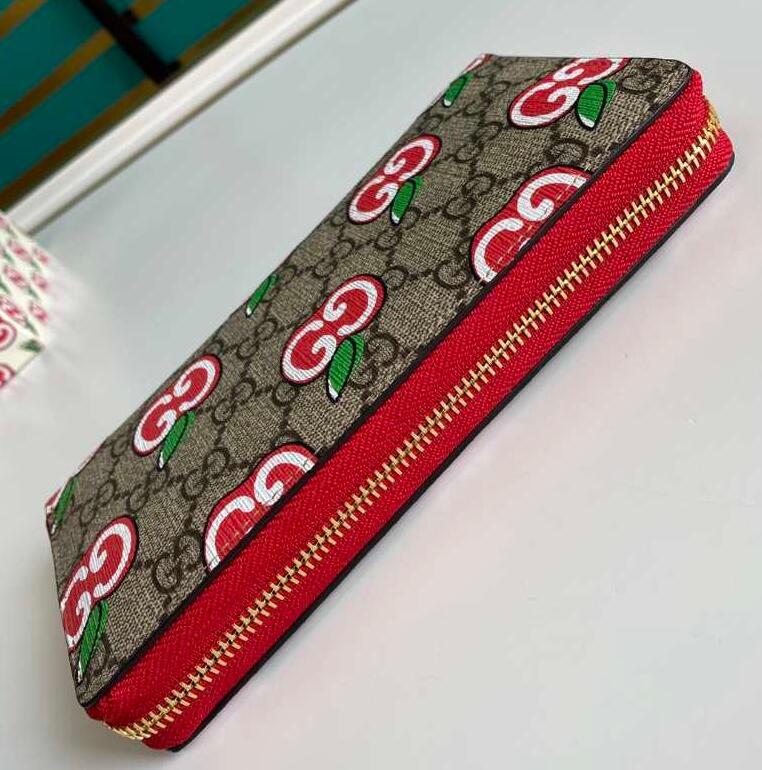 SAMC - Mix Wallets - 207