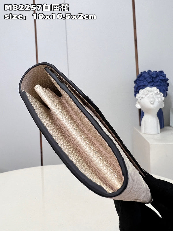 Glami-i LOV Wallets - 184