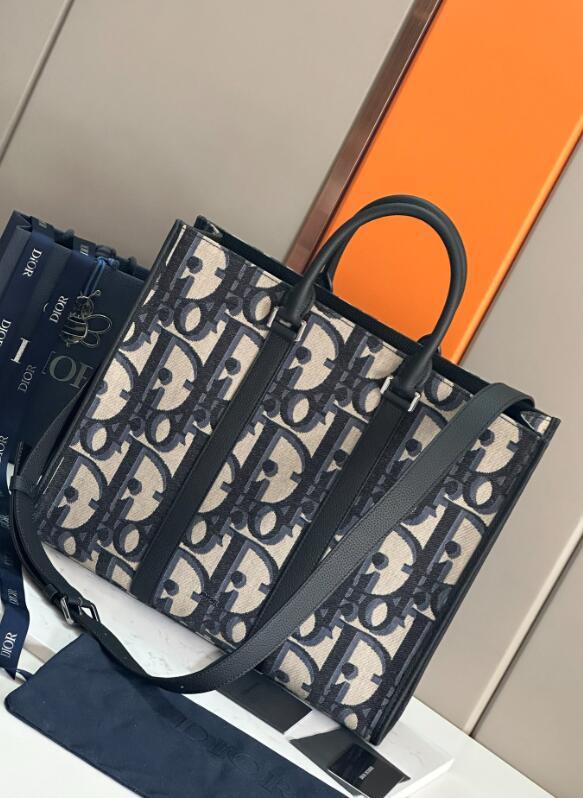 SAMCC - DOR Bags - 004