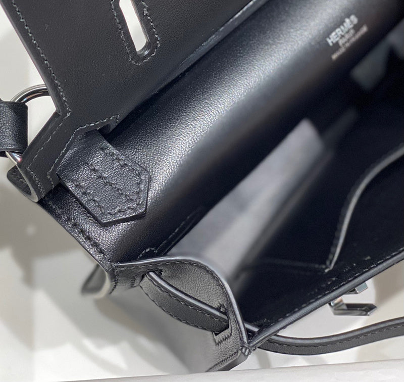 ELE - HMS Bags - 048