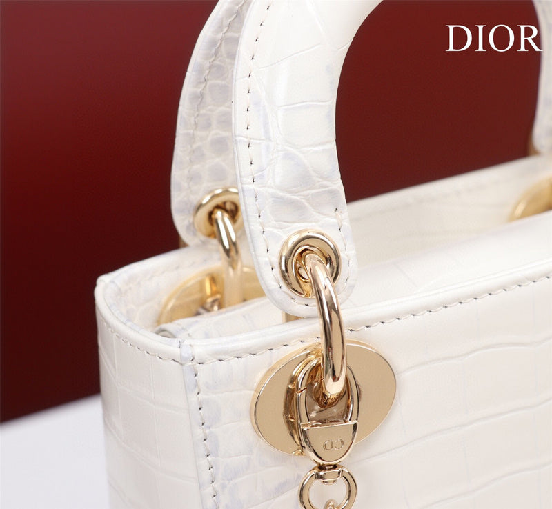 ELE - Dir Bags - 1746