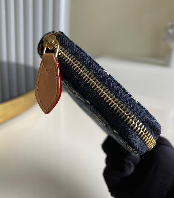 SAMC - Mix Wallets - 089