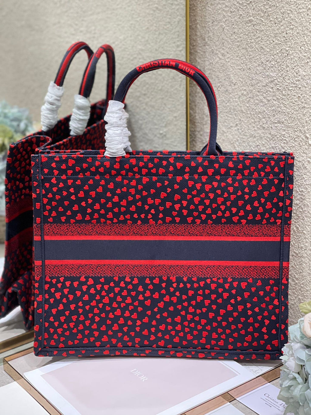 GLAMI Large Book Tote Crimson Multicolor, For Women, WomenÃ¢â‚¬â„¢s Handbags 16.5in/42cm CD