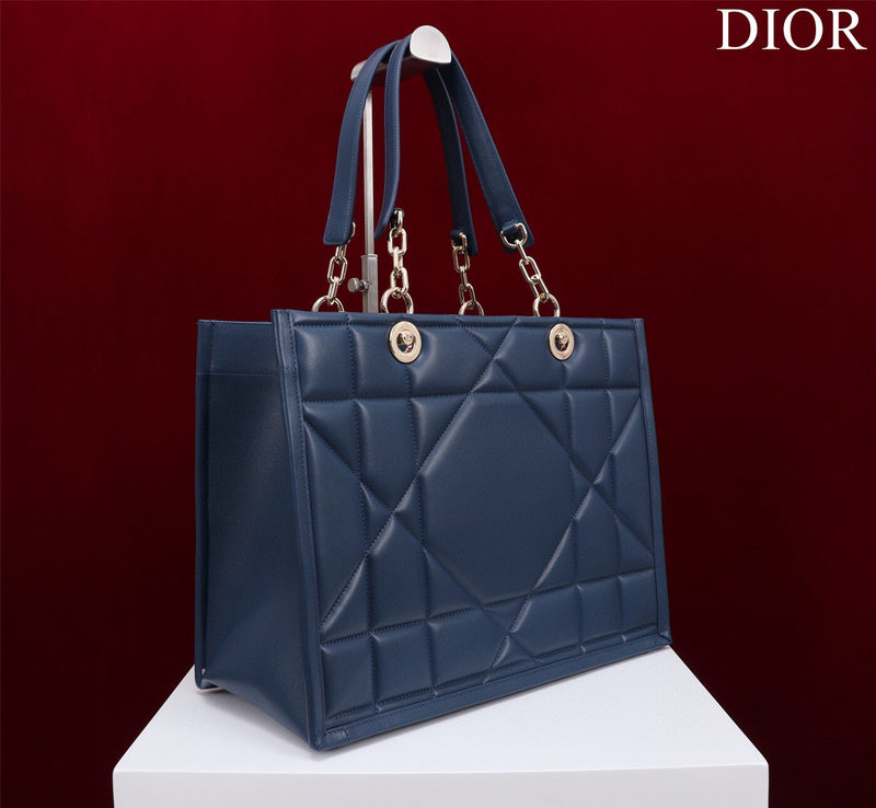 ELE - Dir Bags - 1723