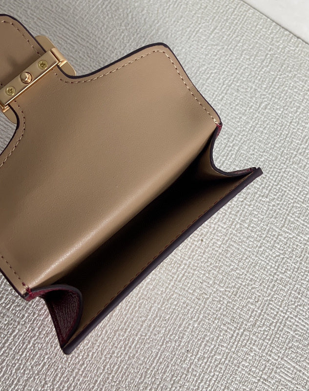 Glami-i CAH Bags - 137