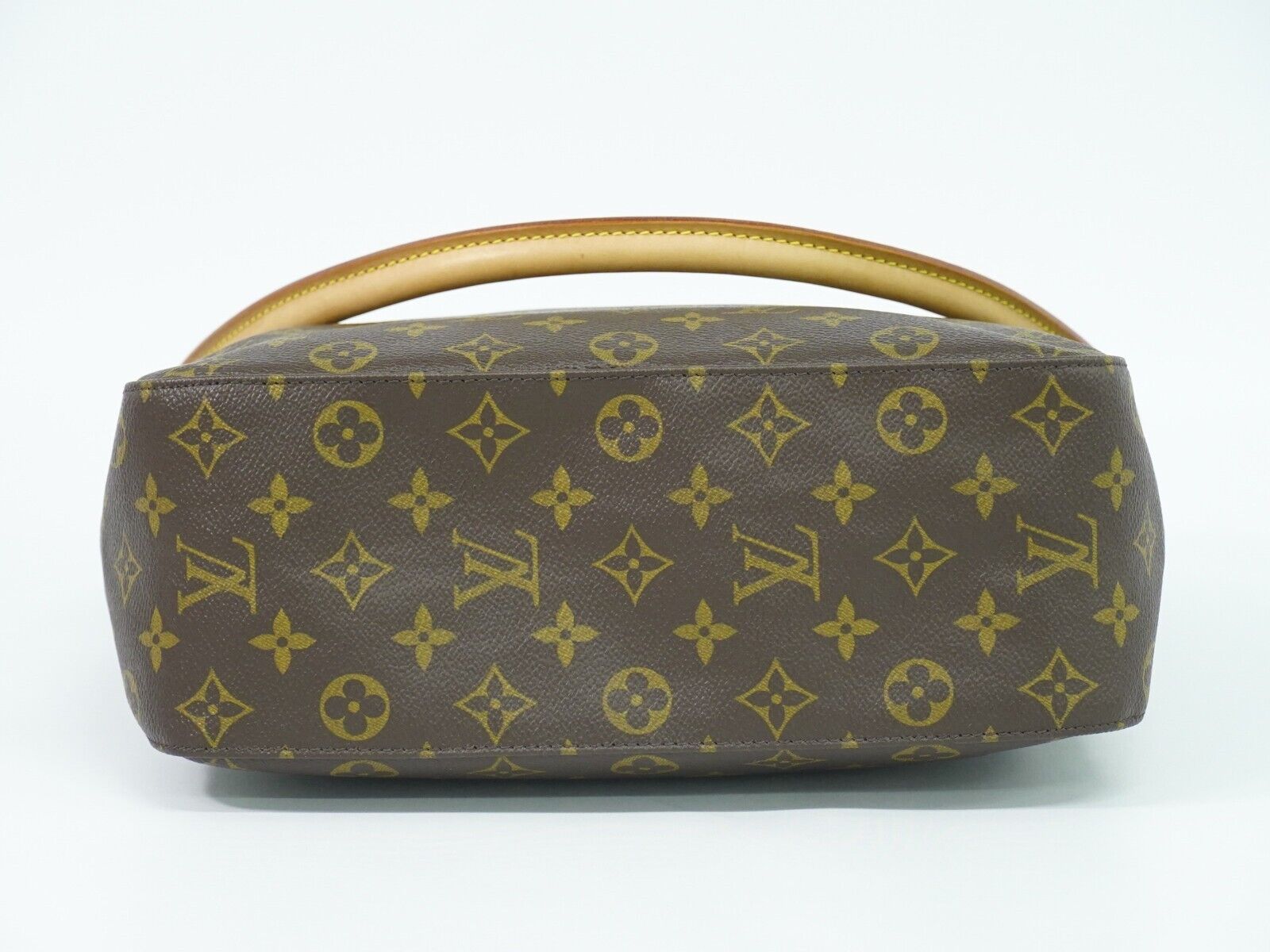 Louis Vuitton Looping Gm  Canvas Shoulder Bag