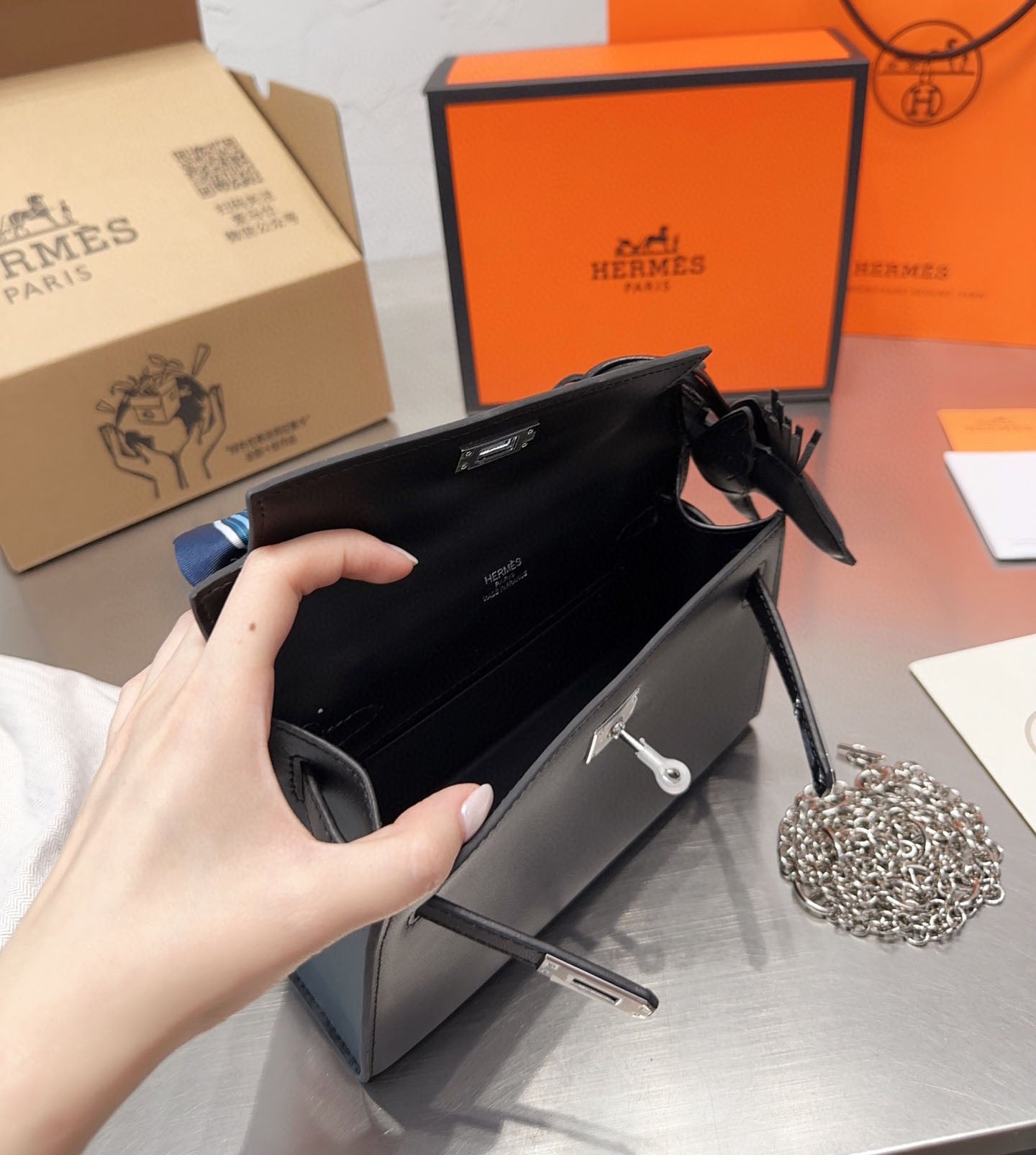 EN - New Arrival Bags HM 140