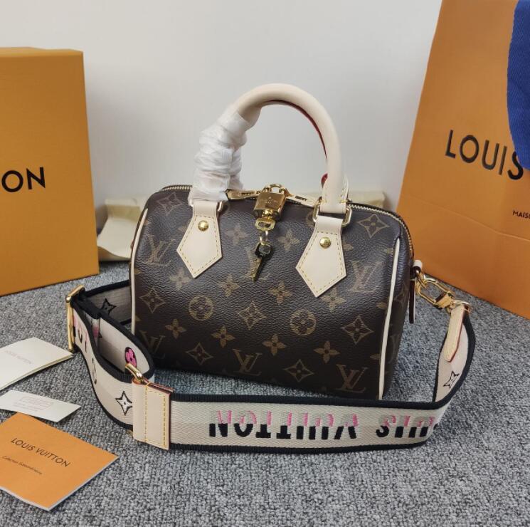 Glami - LOV Bags - 385
