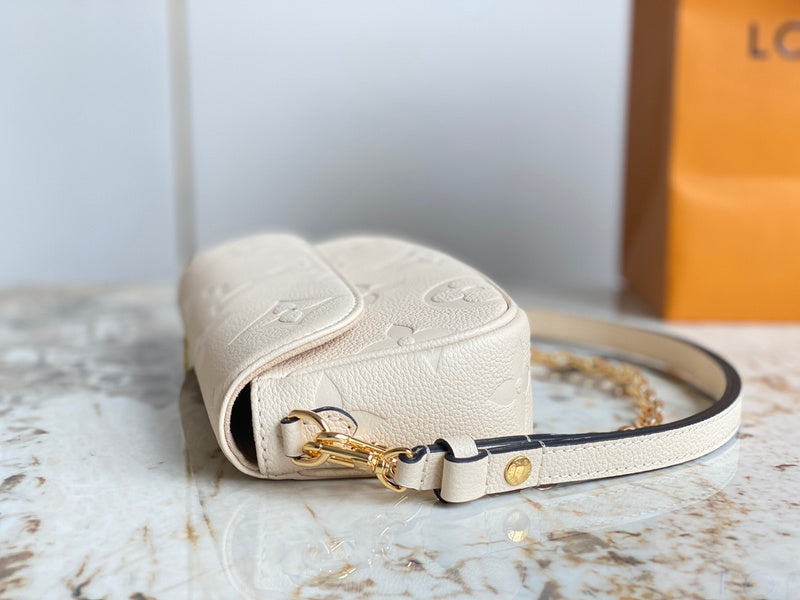 Glamy - LOV Bags - 942