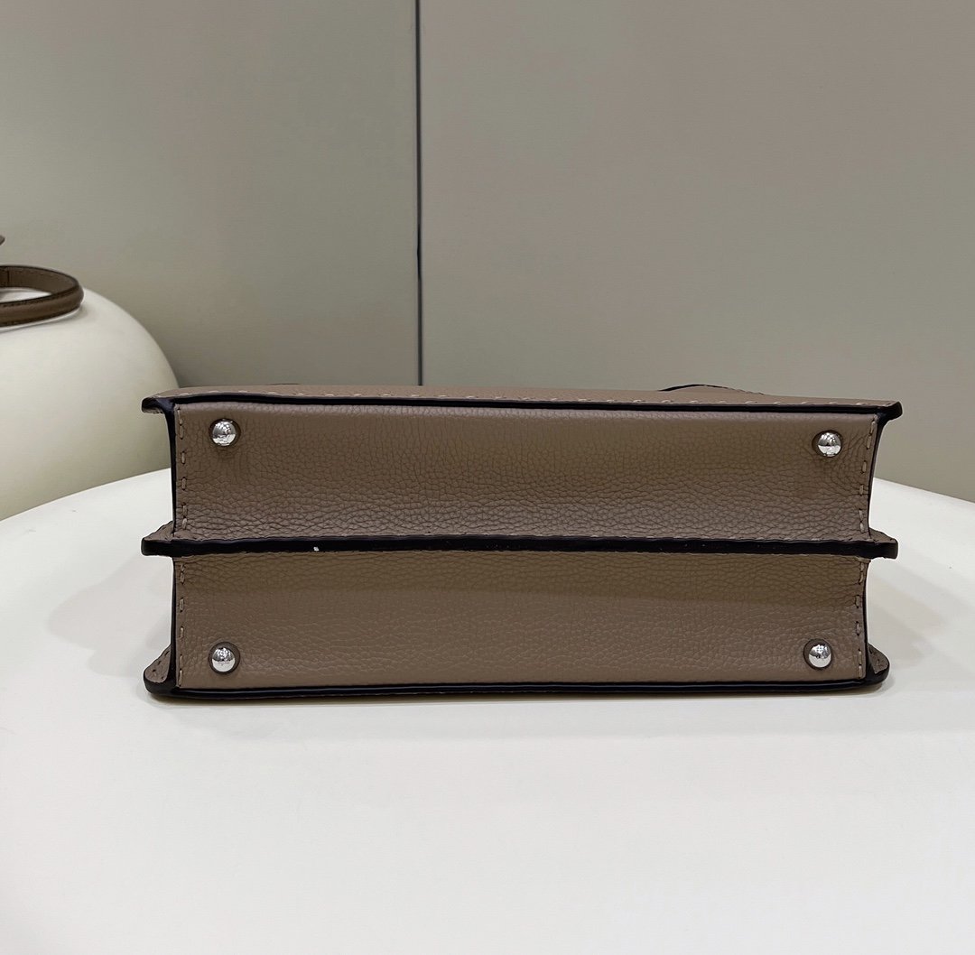FI GlamI ISeeU MeGLAMIum Brown For Women, Handbags, Shoulder Bags 13.1in/33.5cm FF