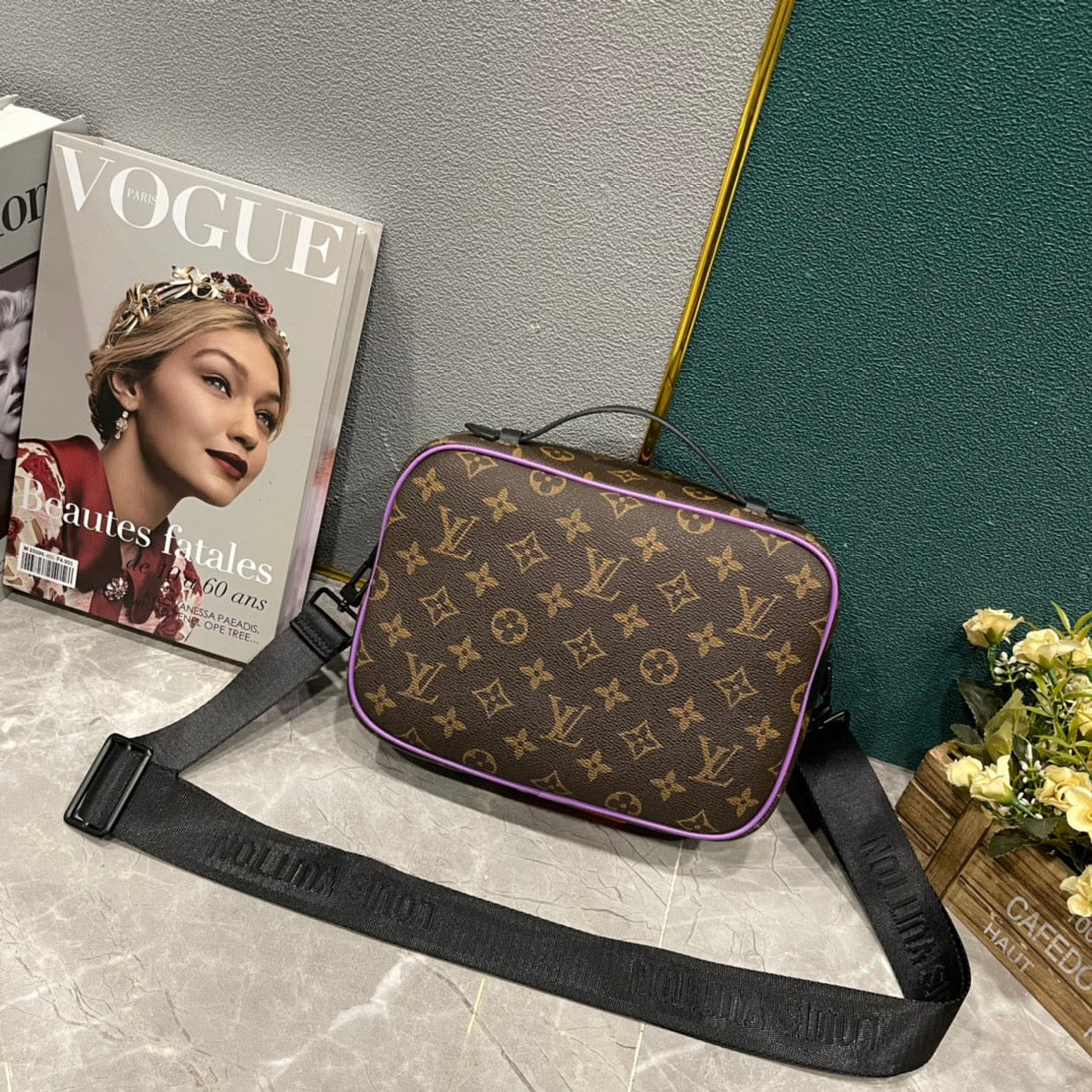 EN - Luxury Bags LUV 850