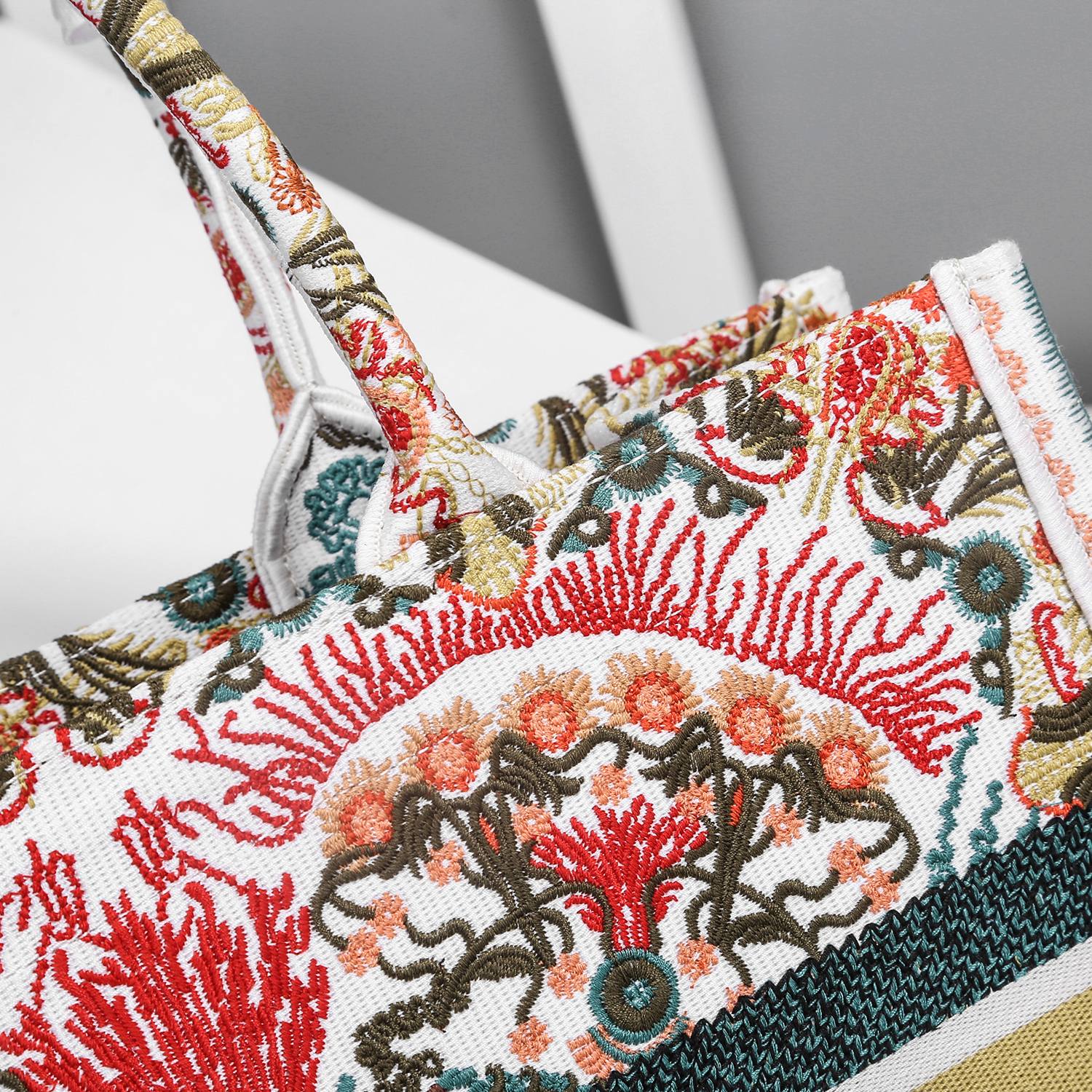 GLAMI MeGLAMIum Book Tote Bag By Maria Grazia Chiuri For Women 14in/36cm CD