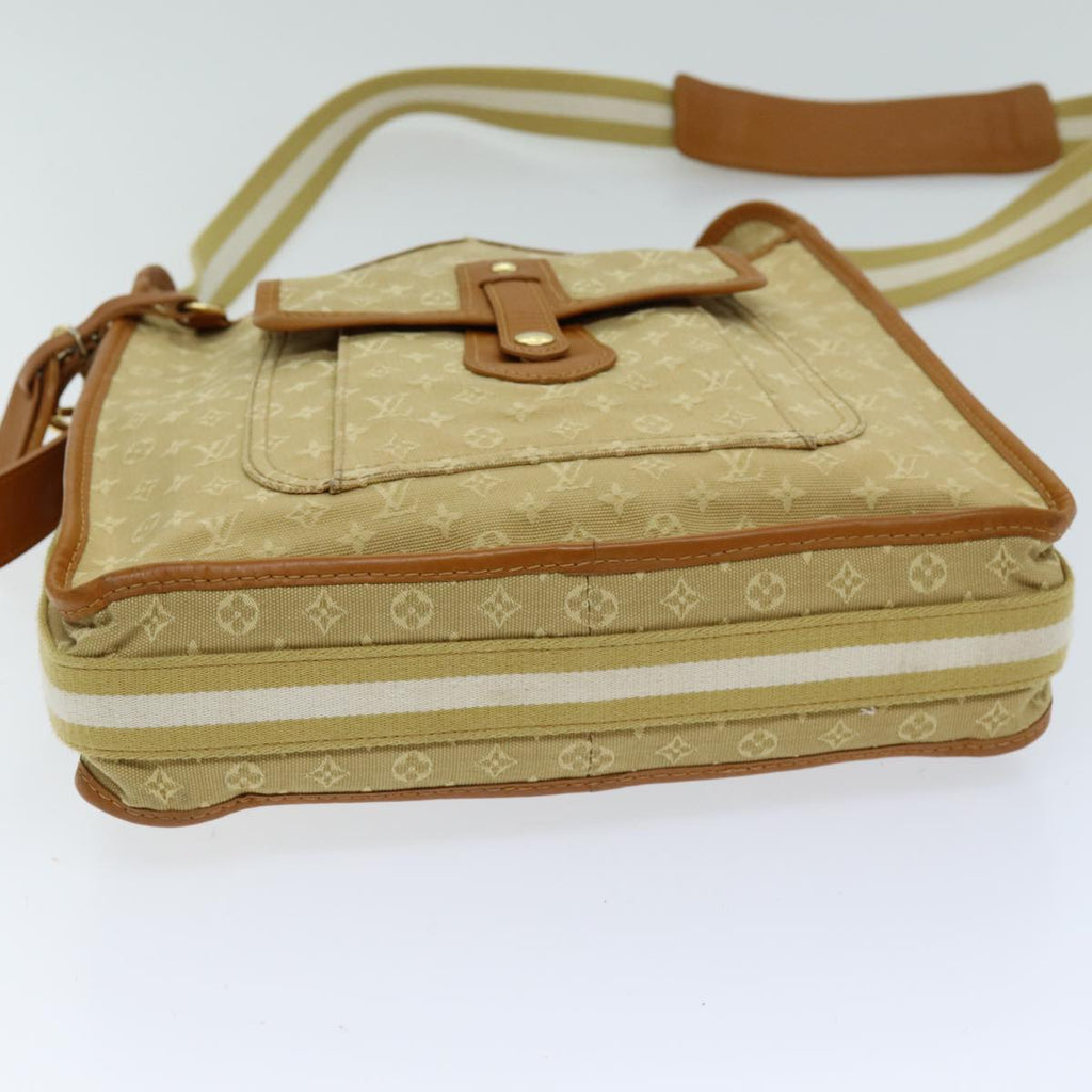 Louis Vuitton Mary Kate Shoulder Bag
