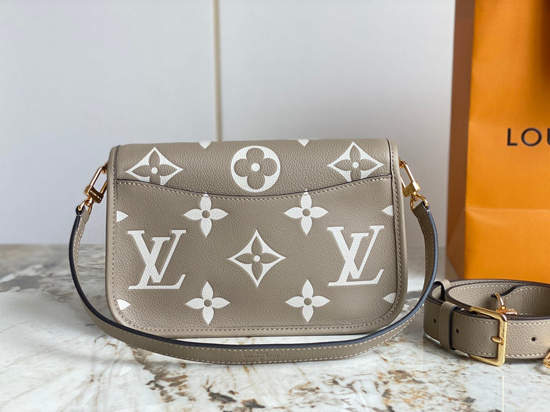 Glamy - LOV Bags - 930