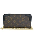 Louis Vuitton Retiro  Canvas Wallet  ()