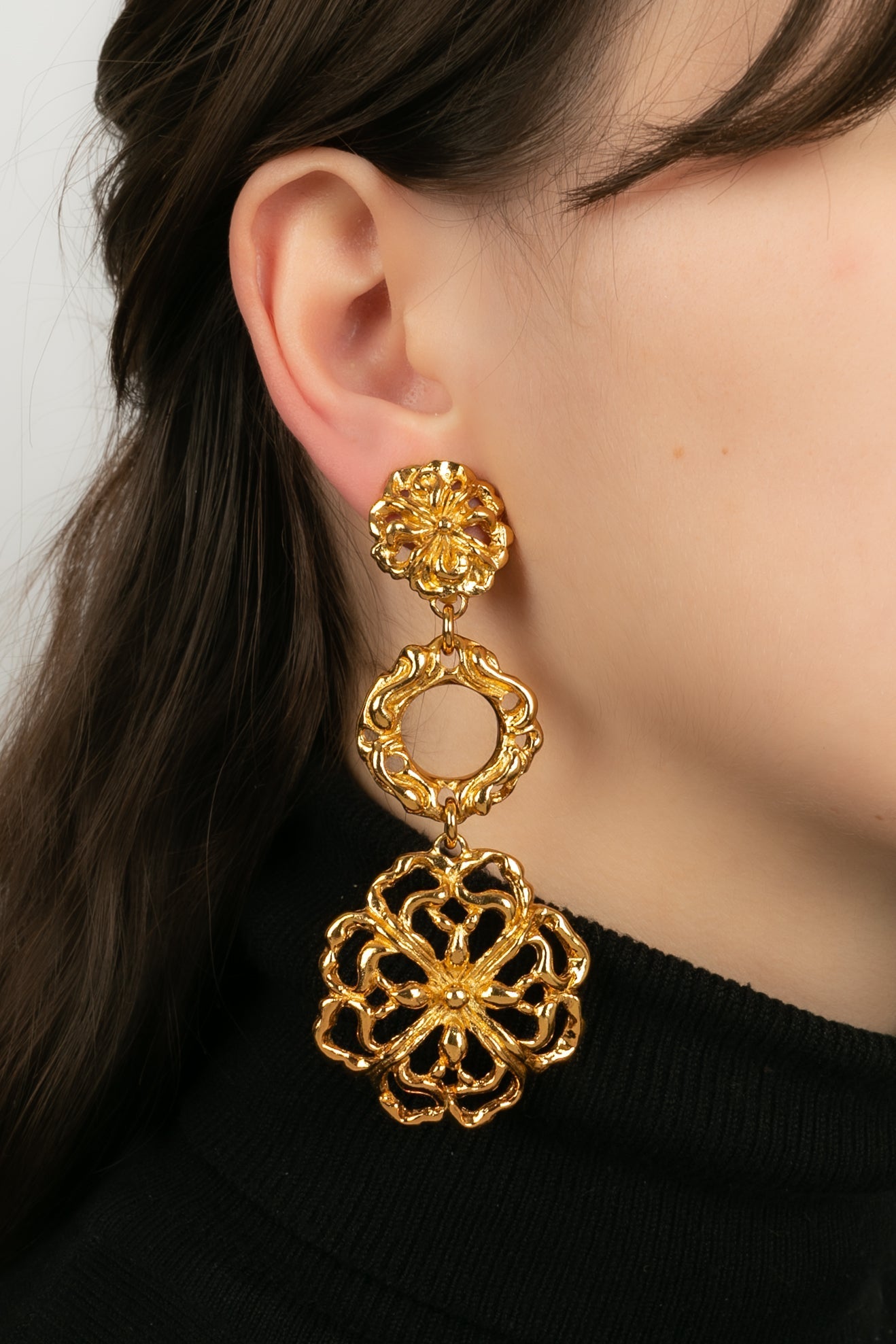 Boucles d'oreilles Christian Lacroix
